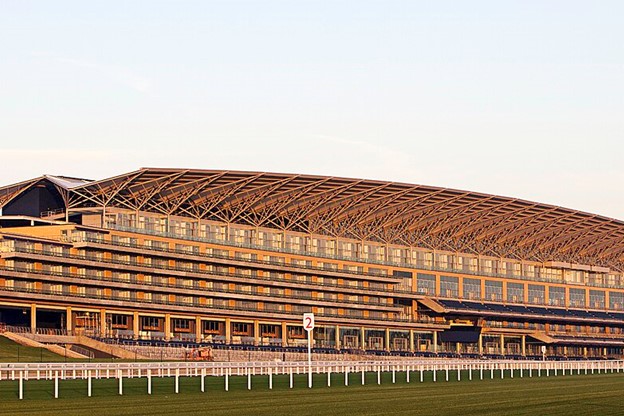 The stand, completed in 2006 and designed by architects Populous and engineers Buro Happold and built by Laing O'Rourke