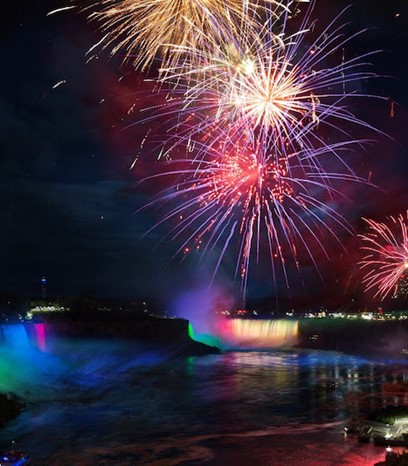 Niagara Falls Fireworks on display