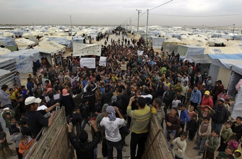 Refugee Crisis: UK to Resettle 20,000 Syrian Refugees