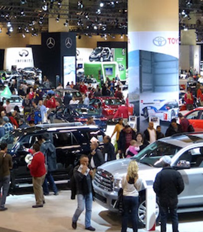 Autoshow attendees at the Canadian International Autoshow 