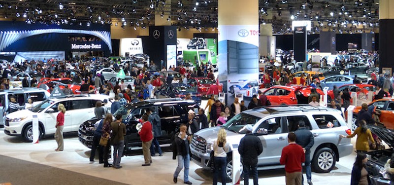Autoshow attendees at the Canadian International Autoshow 